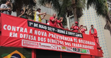 NO BRASIL E NO MUNDO TODO, A CLASSE TRABALHADORA FORTALECE A LUTA CONTRA O ATAQUE DO CAPITAL E SEUS GOVERNOS NO BRASIL E NO MUNDO TODO, A CLASSE TRABALHADORA FORTALECE A LUTA CONTRA O ATAQUE DO CAPITAL E SEUS GOVERNOS