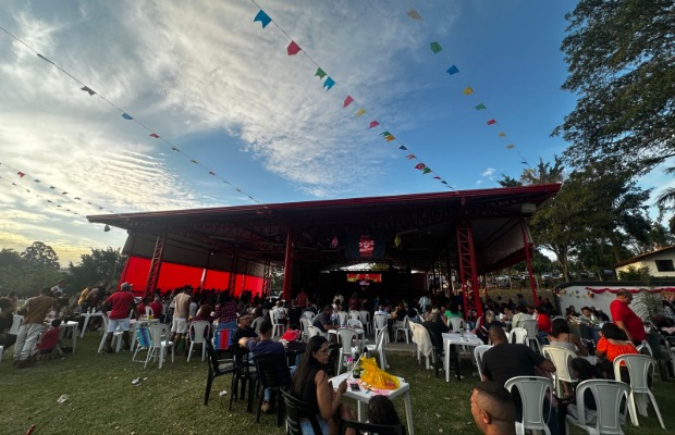 FESTA JULINA