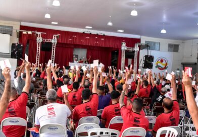 XV Congresso dos Metalúrgicos começa em 24 de Outubro XV Congresso dos Metalúrgicos começa em 24 de Outubro